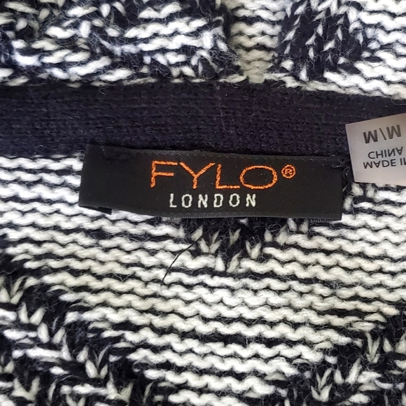 FYLO London Oversized Open Front Cardigan Sweater Poncho Geo Size Med - Picture 8 of 10